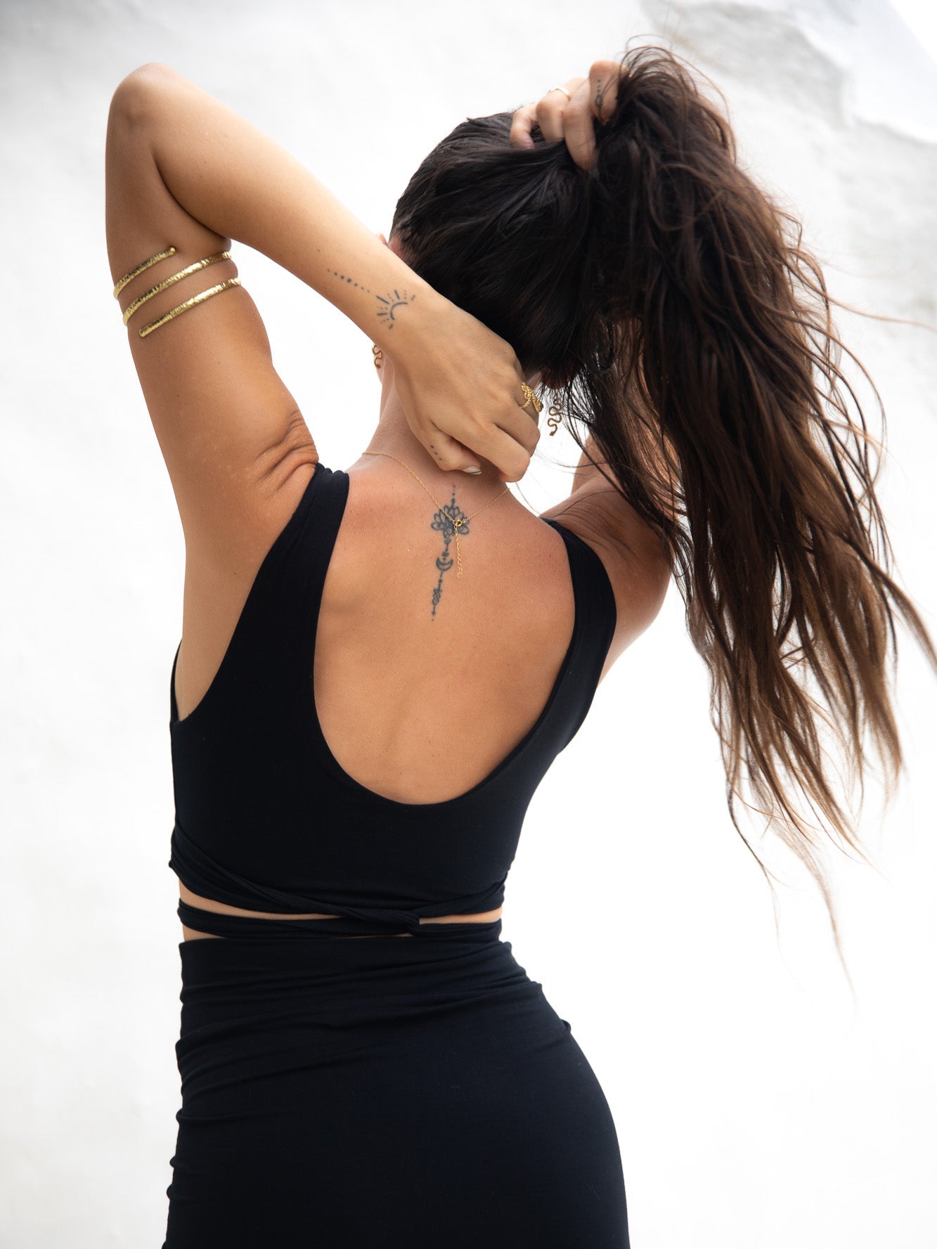 Reversible Artemis Top (5-Way) - Black Onyx